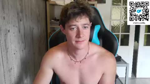 French Horny Bibs online show from June 8, 11:11 am