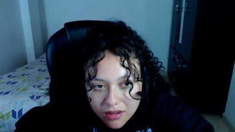 Louise  online show from January 17, 5:21 am