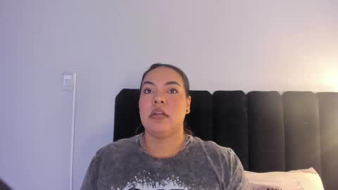 freya_blaze online show from December 23, 4:40 am