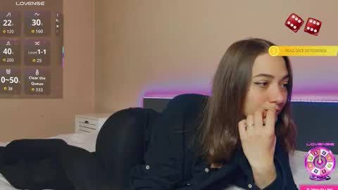Snapshot of freyaoliver chatting on October 10, 9:59 am FreyaOliver online show from October 10, 9:59 am