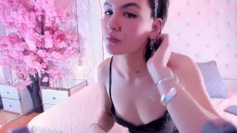    online show from February 19, 9:14 pm