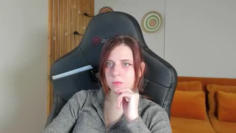 FreyaVey online show from January 11, 5:35 am