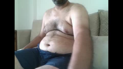 Snapshot of fruti_loops chatting on January 23, 6:06 am fruti loops  Bull online show from January 23, 6:06 am
