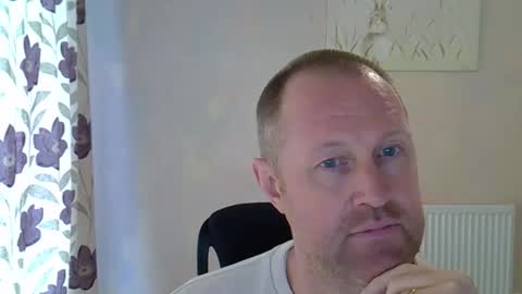 Fuck Buddy UK online show from April 16, 1:00 pm