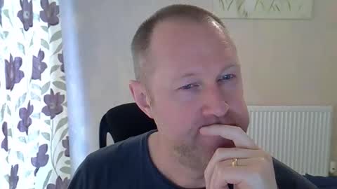 Fuck Buddy UK online show from April 27, 7:06 am