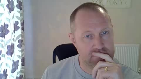 Fuck Buddy UK online show from April 22, 12:56 pm