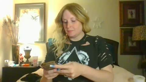 PorcelainDoll22 online show from January 30, 1:44 am