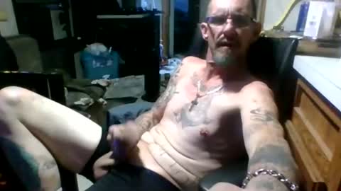 me online show from November 21, 7:28 am