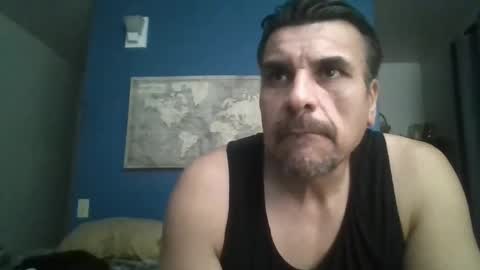 fuego1ento22 online show from December 6, 3:13 am