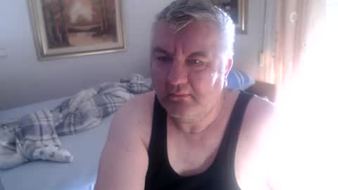 fukingcrazy online show from April 18, 10:39 am