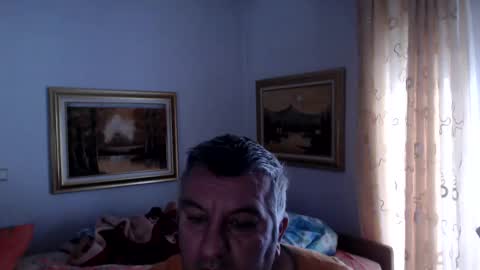 fukingcrazy online show from December 15, 8:30 am