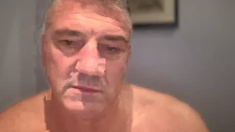 Snapshot of fullback_15 chatting on October 12, 3:26 pm fullback_15 online show from October 12, 3:26 pm