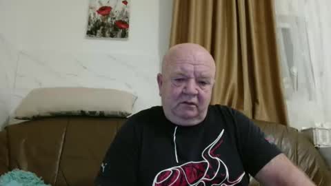 fullballs6 online show from February 28, 2:59 am