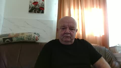 fullballs6 online show from February 19, 6:56 am