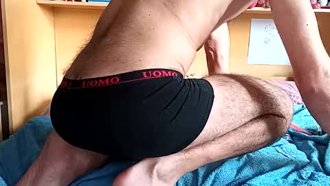 Italian men online show from January 20, 2:14 pm
