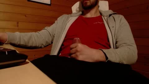 Erik online show from November 10, 8:00 pm