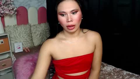 fuschiafucker online show from November 19, 11:47 pm