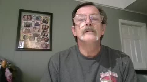 fxson8 online show from November 17, 7:16 pm