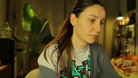 G online show from November 9, 3:04 pm