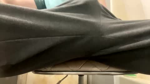 ga_james27 online show from December 19, 8:13 pm