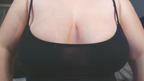 gaaby  online show from October 29, 10:10 pm