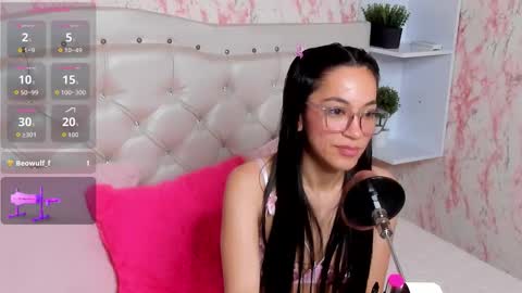 gabbieskinny online show from January 10, 5:29 pm