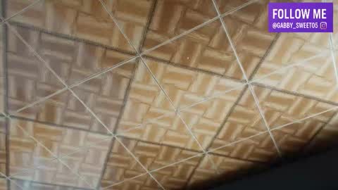 Gabby Sweet online show from November 1, 7:02 pm