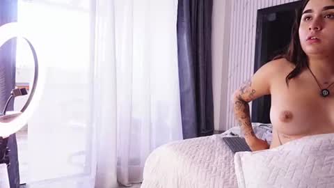 Gabby And Dominic online show from July 19, 1:36 pm