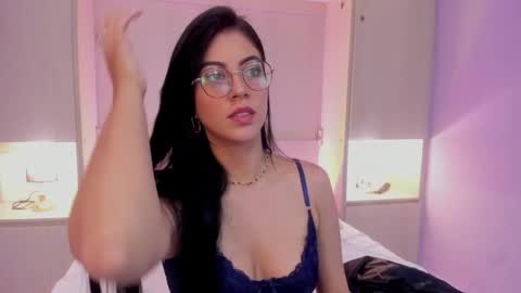  Gabby  online show from February 7, 12:08 pm