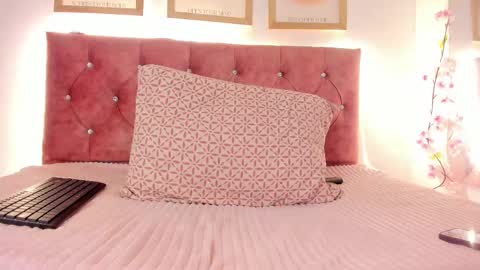 GABRIELA  online show from February 3, 2:19 am