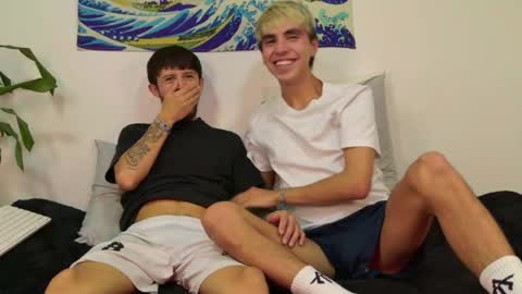 gabriel_and_geronimo online show from April 30, 3:33 am