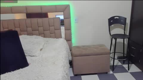 gabriela ponce online show from October 18, 12:15 am