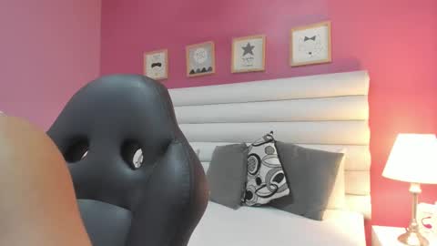 Snapshot of gabriela_salgado chatting on March 8, 10:54 am Gabriela salgado online show from March 8, 10:54 am