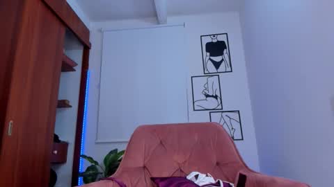    online show from February 17, 11:04 pm