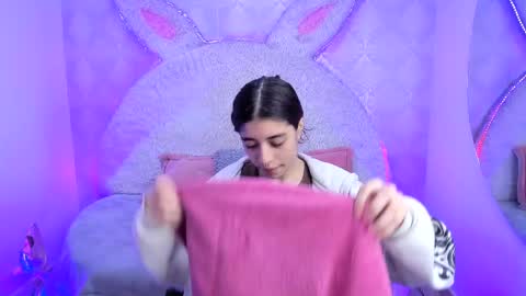 Gaby online show from March 30, 7:25 pm