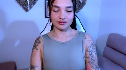 My name is Gabriela.. nice to meet you thumbs up please its very important to me online show from April 20, 9:01 am