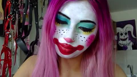 Snapshot of gabygumms chatting on October 21, 1:05 pm gabygumms online show from October 21, 1:05 pm