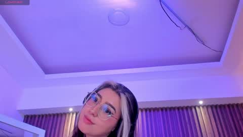 gabyrose9 online show from June 1, 8:21 pm