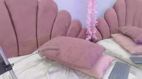 GABYTAYLOR online show from September 10, 3:35 pm