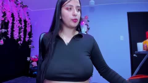 gabby cooper online show from March 18, 2:39 am