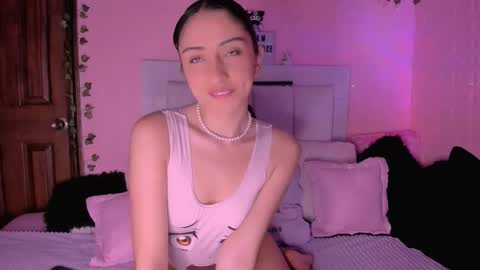 gabyye capprins online show from November 6, 12:13 am