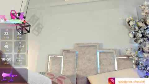 Snapshot of gabyyjones chatting on October 8, 11:38 am gabyyjones online show from October 8, 11:38 am
