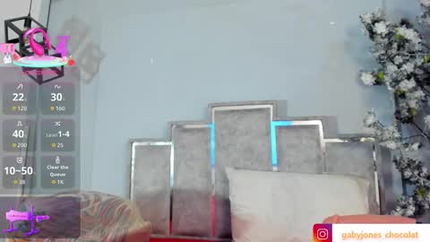 Snapshot of gabyyjones chatting on September 27, 12:25 pm gabyyjones online show from September 27, 12:25 pm