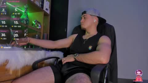 gael_williams3 online show from November 4, 9:05 pm