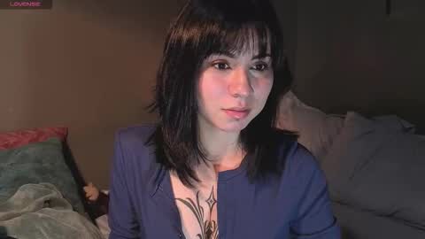 gaia_joness online show from October 22, 1:46 pm