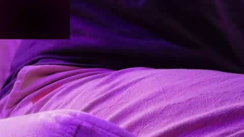 garnettrobert438 online show from July 19, 7:05 pm