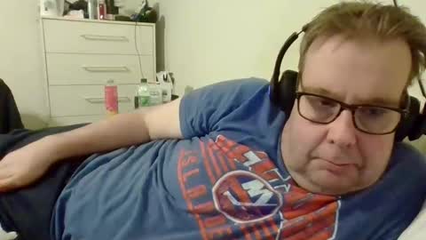 Gary online show from November 3, 5:41 am