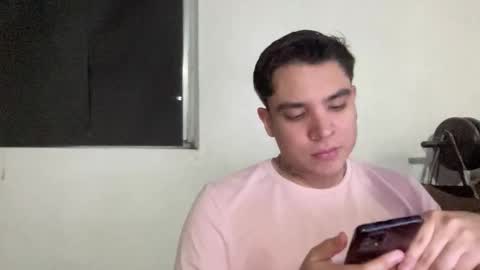 garypinepineapple online show from June 7, 2:28 am