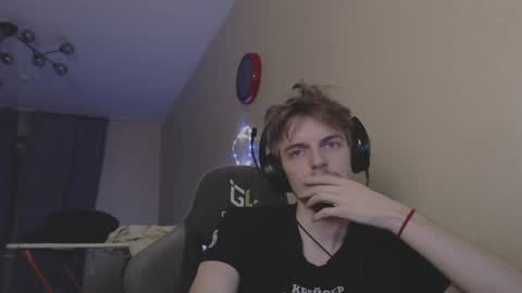 Snapshot of gasturfahe chatting on January 27, 10:27 pm gasturfahe online show from January 27, 10:27 pm