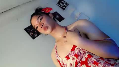 JUST CALL ME OLIVIA online show from February 24, 5:16 pm